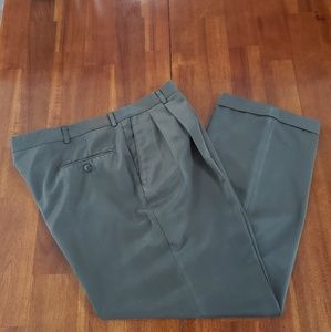 💥Haggar Pants - Size 38W